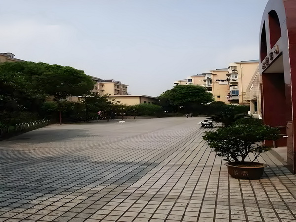 《南京照相馆》很好，能爆！